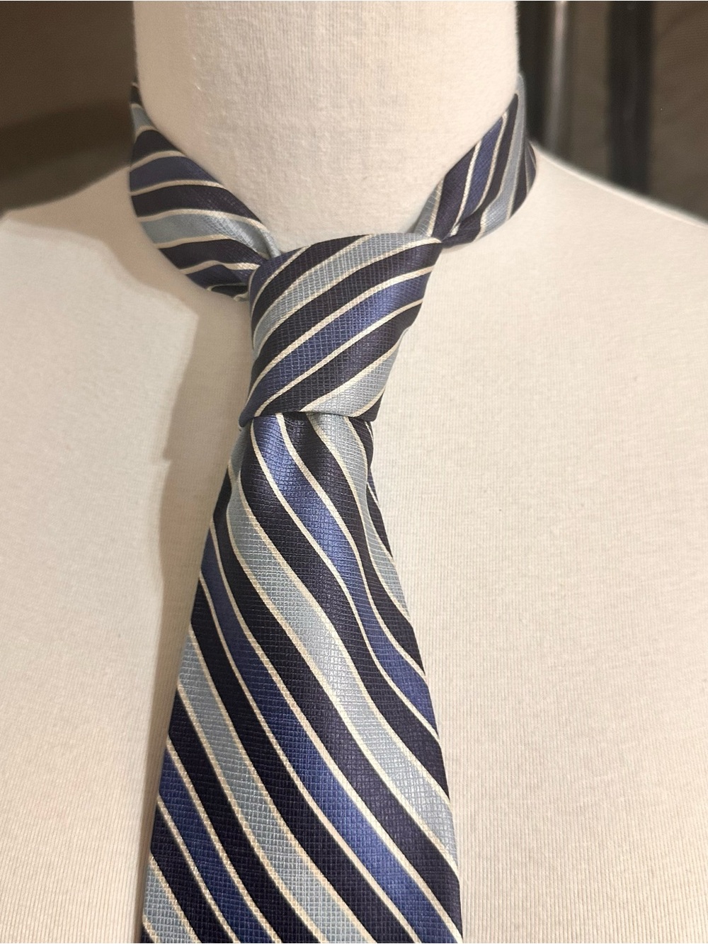Classic Blue Striped Men's Tie - Navy & Light Blue
